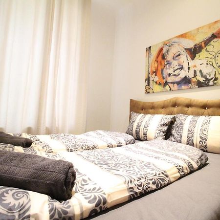 Private Double Bedroom Rf2 Wien Eksteriør billede